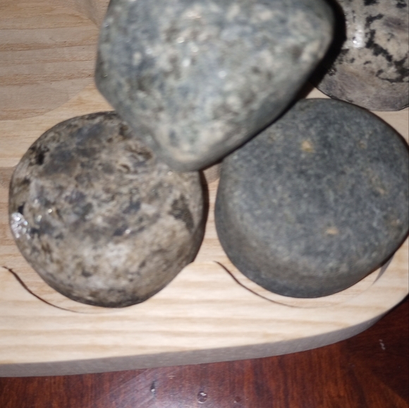 Whiskey Cooling Rocks - Picture 5 of 7